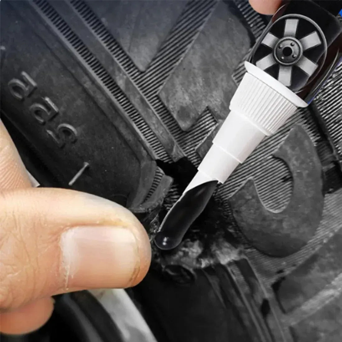 QuickSealzy™ (Pack of 2) | Tyre Puncture Car Tubeless Tire Repair Fix Liquid QuickSealzy™ Waterproof Flexible Tyre Repair Adhesive (Pack of 2)